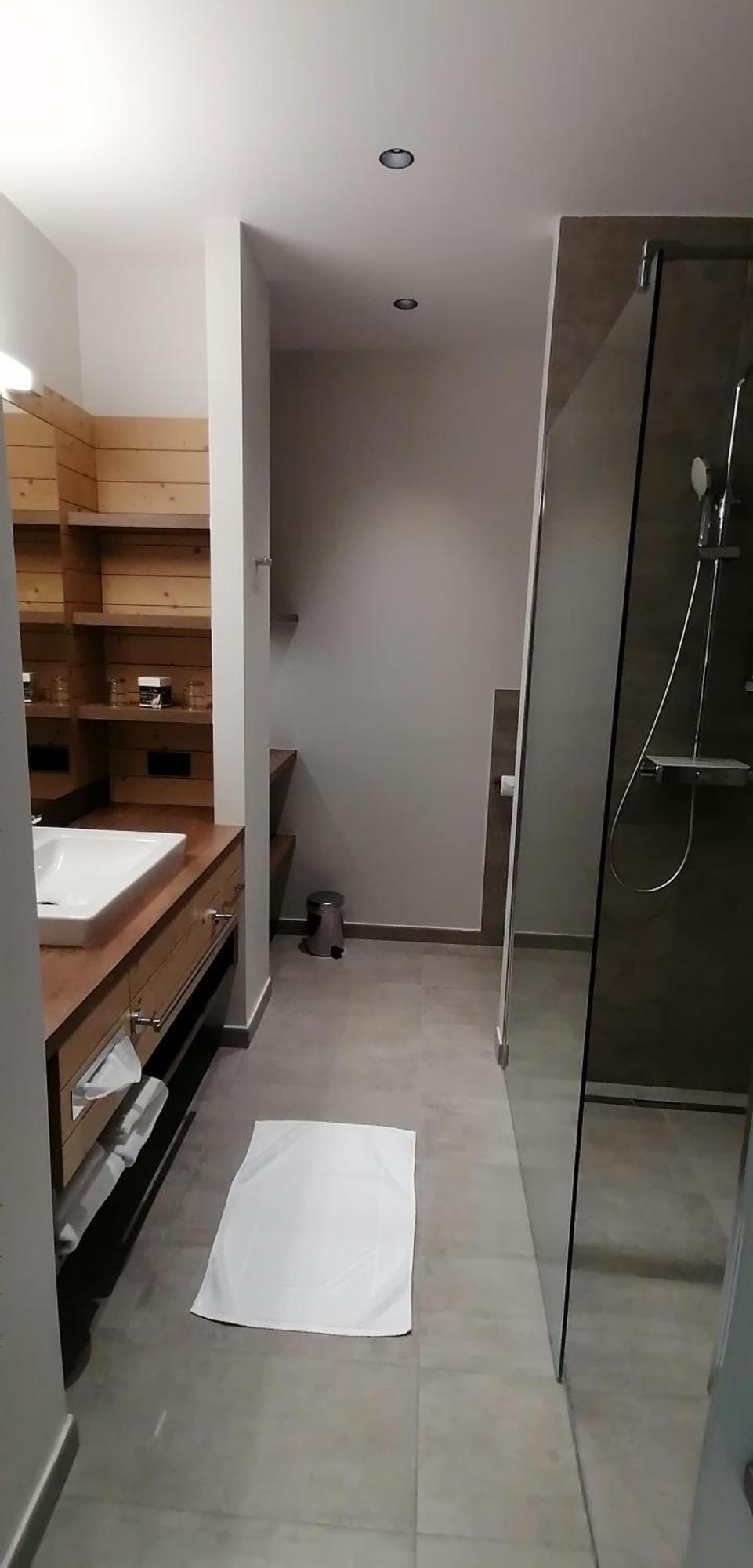 Schwarz Alm Hotel 4*